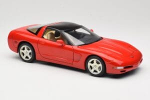 Chevrolet Corvette C5 Targa Röd UT Models 1:18 21001 Metall — bild 6 av 8