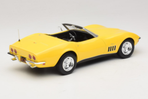 Chevrolet Corvette C3 Cabriolet Daytona Yellow Norev 1:18 189039 Metall — bild 2 av 6