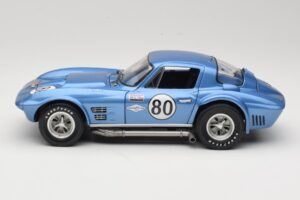 Chevrolet Corvette Grand Sport GT #80 R. Penske Chevrolet Nassau Speed Week 1963 Exoto 1:18 RLG18022 Metall — bild 4 av 8