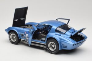 Chevrolet Corvette Grand Sport GT #80 R. Penske Chevrolet Nassau Speed Week 1963 Exoto 1:18 RLG18022 Metall — bild 5 av 8
