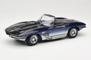 Chevrolet Corvette Mako Shark Mörkblå UT Models 1:18 21061 Metall