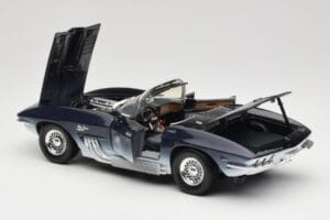 Chevrolet Corvette Mako Shark Motormax 1:18 73102 Metall — bild 5 av 8