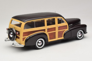 Chevrolet Fleetmaster Woody Svart Maisto 1:18 56043 Metall — bild 3 av 8
