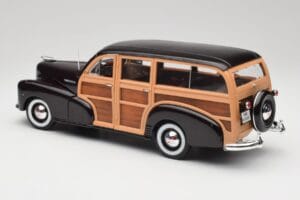 Chevrolet Fleetmaster Woody Svart & Wood Panels Maisto 1:18 43697545B Metall — bild 7 av 8