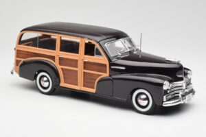 Chevrolet Fleetmaster Woody Brun Maisto 1:18 36854 Metall — bild 6 av 8