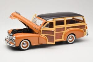 Chevrolet Fleetmaster Woody Guld Maisto 1:18 56042 Metall — bild 2 av 8