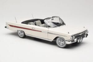 Chevrolet Impala Cabriolet Vit Sun Star 1:18 3405 Metall — bild 6 av 8