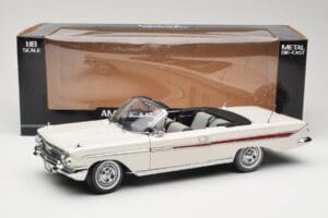 Chevrolet Impala Cabriolet Vit Sun Star 1:18 3405 Metall — bild 8 av 8