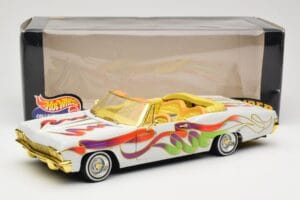 Chevrolet Impala Lowrider White Metallic Hot Wheels 1:18 27635 Metall — bild 8 av 8
