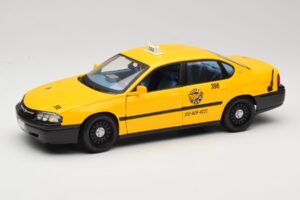 Chevrolet Impala Taxi Maisto 1:18 36617 Metall