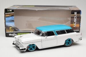 Chevrolet Nomad Vit Maisto 1:18 32613 Metall — bild 8 av 8
