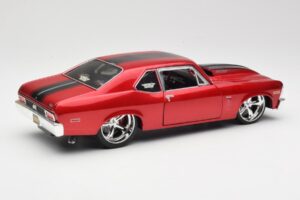 Chevrolet Nova SS Coupe Röd Maisto 1:18 31083-M1 Metall — bild 3 av 8