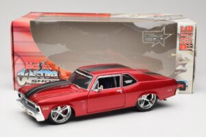 Chevrolet Nova SS Coupe Röd Maisto 1:18 31083-M1 Metall — bild 8 av 8