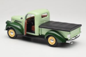 Chevrolet Pickup Grön Solido 1:18 8063 Metall — bild 5 av 8