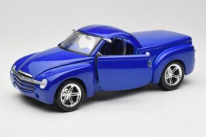 Chevrolet SSR Concept Blå Maisto 1:18 531612 Metall — bild 2 av 8