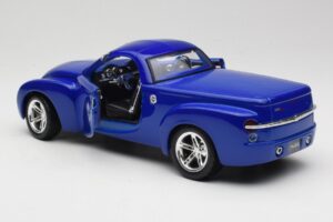 Chevrolet SSR Concept Blå Maisto 1:18 531612 Metall — bild 5 av 8