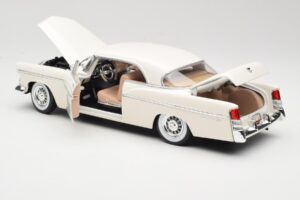 Chrysler 300B Vit Maisto 1:18 531897 Metall — bild 5 av 8