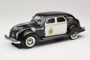 Chrysler Airflow Polisbil Signature Models 1:18 CCSM01 Metall