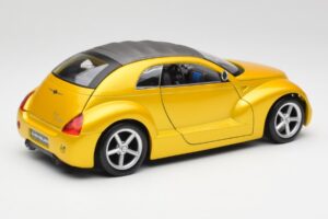 Chrysler Pronto Cruizer Guld Maisto 1:18 37800 Metall — bild 3 av 8