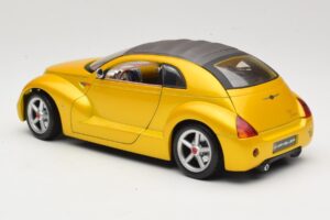 Chrysler Pronto Cruizer Guld Maisto 1:18 50338 Metall — bild 7 av 8