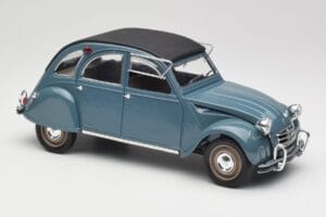 Citroen 2CV Bleu Nuit Solido 1:18 8028 Metall — bild 4 av 6