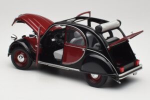 Citroen 2CV Charleston Röd Minichamps 1:18 150111501 Metall — bild 5 av 8