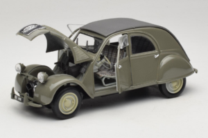 Citroen 2CV Grön Maisto 1:18 50289 Metall — bild 2 av 8