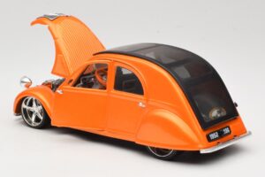 Citroen 2CV Orange Maisto 1:18 31321 Metall — bild 5 av 8