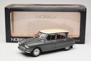 Citroen Ami 6 Grön Norev 1:18 181534 Metall — bild 8 av 8