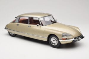 Citroen DS 23 Pallas Beige Norev 1:12 121730 Metall — bild 4 av 6
