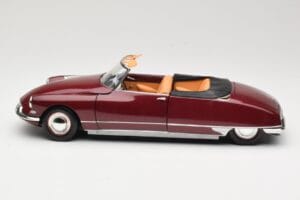Citroen DS19 Cabriolet Bordeaux Norev 1:18 181561 Metall — bild 4 av 8