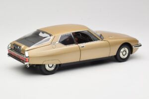 Citroen SM Maserati Guld Norev 1:18 181585 Metall — bild 3 av 8