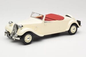 Citroen Traction Avant 11B Cabriolet Kräm Norev 1:18 181440 Metall