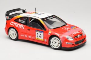 Citroen Xsara T4 WRC #14 P. Bugalski / J-P. Chiaroni WRC 2001 Solido 1:18 9021 Metall — bild 6 av 8