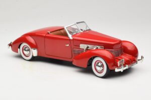 Cord 812 Cabriolet Röd American Muscle 1:18 32158 Metall — bild 6 av 8