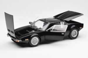 De Tomaso Pantera Svart Kyosho 1:18 08851BK Metall — bild 2 av 8