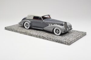 Delage D8 120 Cabriolet Grå & Mörkgrå Minichamps 1:18 107115134 Metall — bild 4 av 6