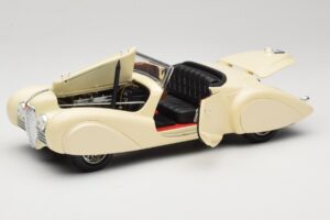 Delahaye Cabriolet Kräm Guiloy 1:18 68580 Metall — bild 2 av 8
