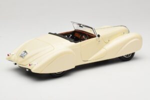 Delahaye Cabriolet Kräm Guiloy 1:18 68580 Metall — bild 3 av 8