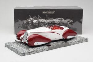 Delahaye Type 135 M Cabriolet Vit Röd Minichamps 1:18 107116161 Resin — bild 6 av 6