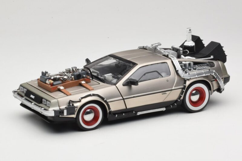 DeLorean DMC-12 Back to the Future Part III Sun Star 1:18 2712 Metall