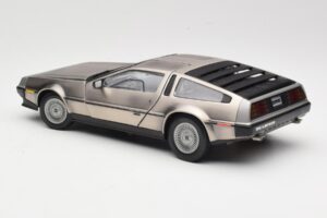 DeLorean DMC-12 LK Silver Sun Star 1:18 2701 Metall — bild 7 av 8