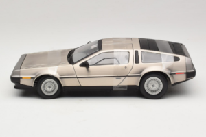 DeLorean DMC-12 Silver Sun Star 1:18 2703 Metall — bild 3 av 6