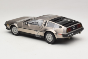 DeLorean DMC-12 Silver Sun Star 1:18 2703 Metall — bild 5 av 6