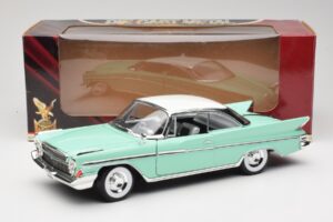 DeSoto Adventurer Grön Road Signature 1:18 92738-R1 Metall — bild 8 av 8