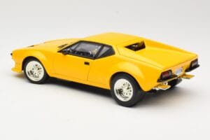 De Tomaso Pantera Gul Hot Wheels 1:18 27809 Metall — bild 7 av 8