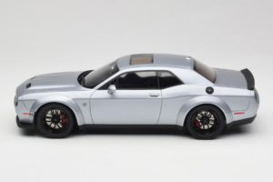 Dodge Challenger SRT Hellcat Redeye Silver GT Spirit 1:18 GT226 Resin — bild 3 av 6