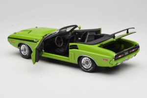 Dodge Challenger Cabriolet Grön Greenlight 1:18 12803-06G Metall — bild 5 av 8