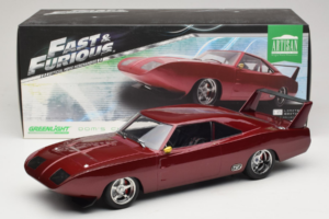Dodge Charger Daytona Fast & Furious Dom's Car GreenLight 1:18 19003 Metall — bild 6 av 6