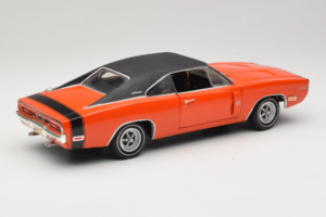 Dodge Charger R/T Orange & Svart American Muscle 1:18 39314 Metall — bild 3 av 8